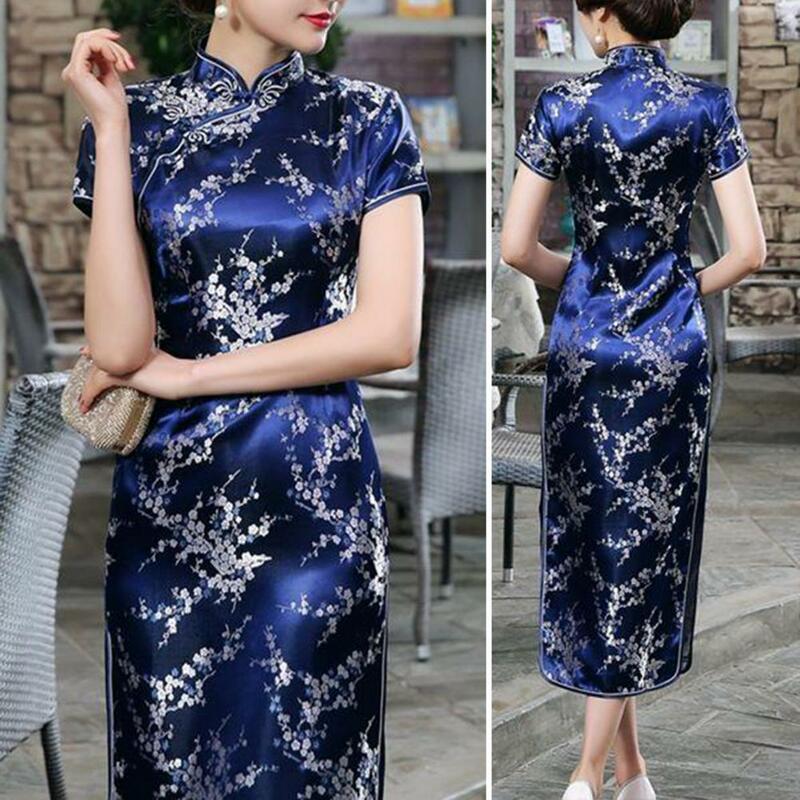 Retro Style Cheongsam Dress Elegant Chinese National Style Floral Embroidery Dress with Stand Collar High Side Split for Summer
