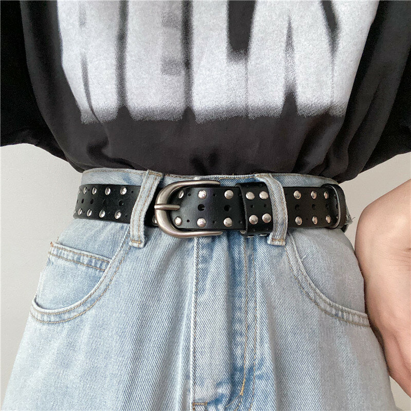 Mode Ledergürtel für Frauen einfache Legierung Schnalle Vintage Damen Freizeit gürtel für Jeans mit Löchern hohlen Leder bund