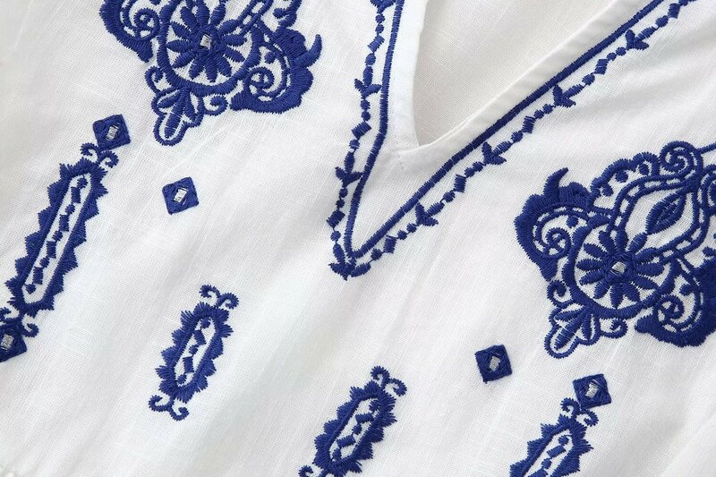 Blusa vintage de manga comprida com decote em v, camisas femininas bordadas com contas, tops chiques, nova moda, 2024