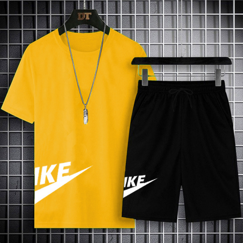 2023 Mens Summer Breathable Short Sleeve Tshirt and Short Two Piece Set Casual Sports Suit Fashion Men Set Loose Sportswear