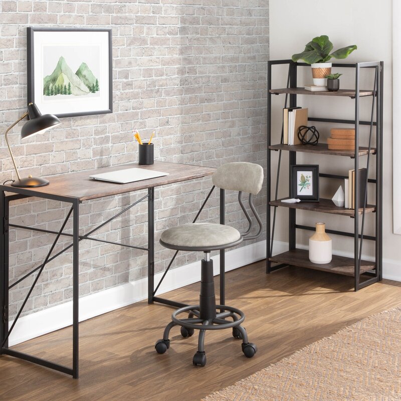 LumiSource Swift Industrial Task Chair-elegante struttura in metallo grigio con elegante imbottitura in ecopelle grigio chiaro