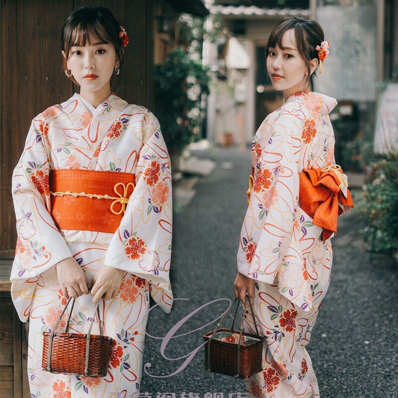 Kimono da ragazza negozio giapponese B & accappatoio fotografico da donna