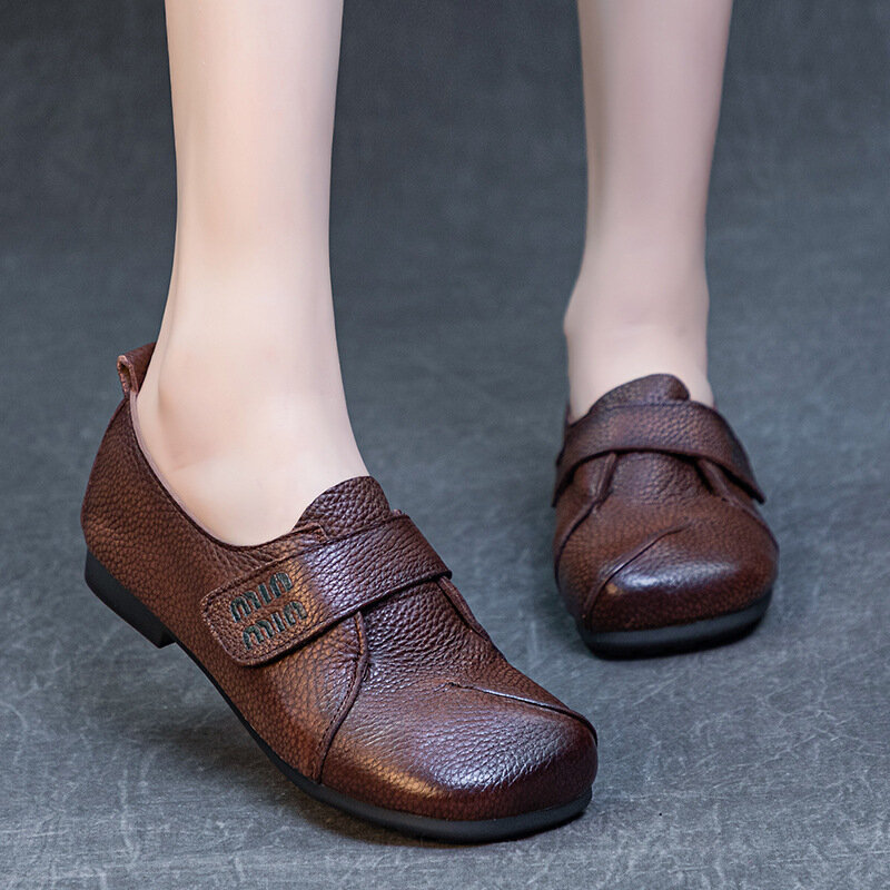 Retro style flat bottomed soft cowhide single shoes for middle-aged and elderly mothers
