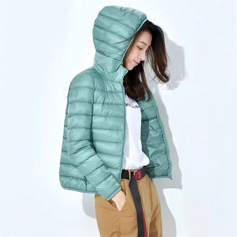 Новинка 2024, женский тонкий пуховик, осенне-зимняя облегающая короткая теплая куртка с капюшоном, легкая пуховая куртка, повседневная верхняя одежда