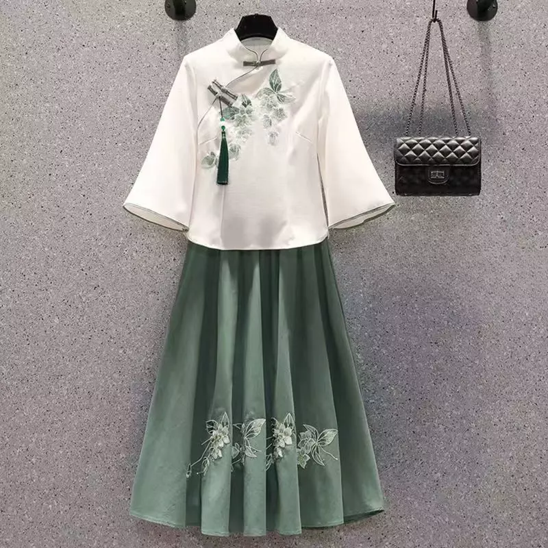 Conjunto de terno de duas peças bordado borboleta feminino, top extragrande, Hanfu, blusa, saia, tamanho grande, doce chinês, verão, 2024