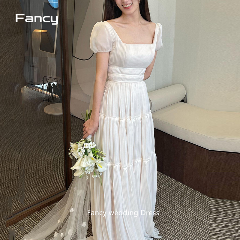 Fancy Elegant Square Neck Korea Wedding Dresses Short Sleeve Chiffon Tiered Ruffles Bridal Dress Backless Beach Bride Gown