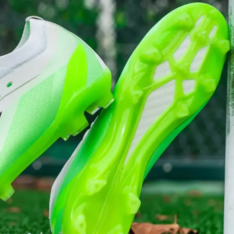 Zapatos de fútbol profesionales Messi, botas de fútbol profesionales, zapatos de entrenamiento de cinco lados, antideslizantes, para exteriores, color verde, para hombre