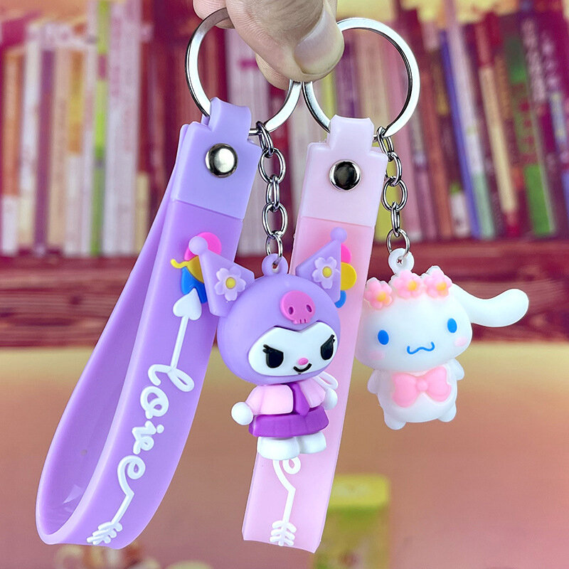 Portachiavi bambola Sanrio rosa simpatico cartone animato My Melody Kuromi Cinnamoroll portachiavi accessori chiave auto regali per ragazze