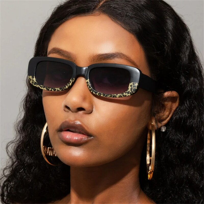 2023 neue Mode Sommer Vintage Kleinen Quadratischen Rahmen Sonnenbrille Für Frauen Retro Punk Rechteck Sonnenbrille Brillen Shades Outdoor