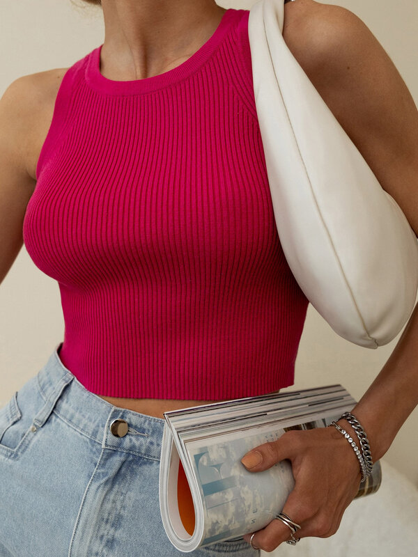 Camisola de alças de malha feminina, monocromática, slim fit, parte superior interna da linha, curta, Y2K, verão, 2024