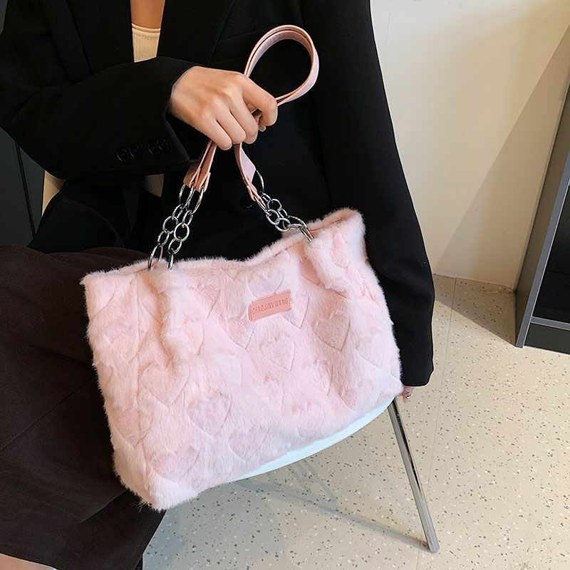 Cute Furry Casual Tote Bags for women Love Heart Sweet Shoulder Bag Underarm Bags Solid Color large-capacity Plush Handbags