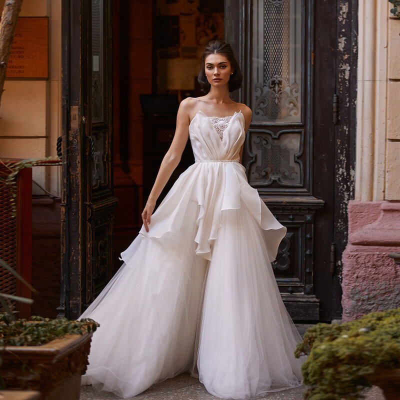Женское свадебное платье без бретелек, белое ТРАПЕЦИЕВИДНОЕ платье с открытой спиной и шлейфом, модель 2023 по индивидуальному заказу