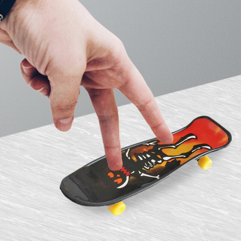 Mini Finger Skateboard Double Printed Creative Finger Boards Colorful fingers Movement Skate Party Toys For Kids adulti Gifts