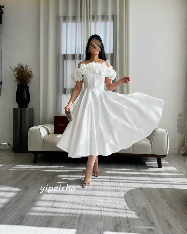 Sukienka na studniówkę satynowa aplikacja z Arabii Saudyjskiej walentynkowa suknia balowa z odkrytymi ramionami na zamówienie sukienki Midi