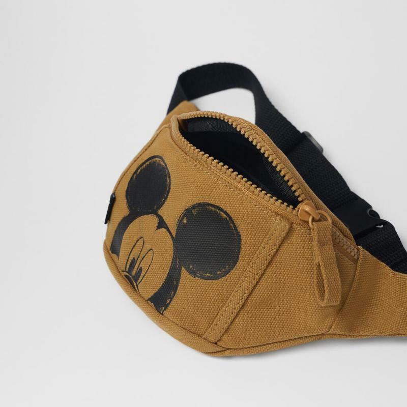 Disney-riñonera de Mickey para niños, bolso de pecho cruzado de marca a la moda, color marrón, 2021