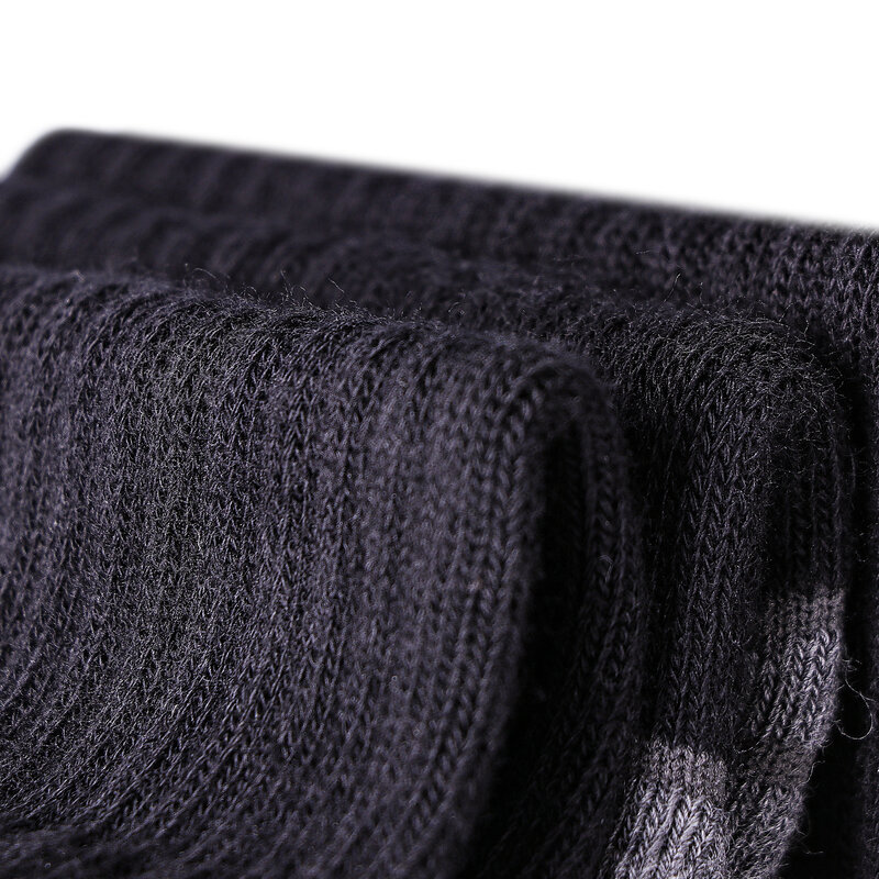 YUEDGE Mens Training Athletic Socks Moisture Wick Cotton Casual Work Cushioned Crew Socks for Men Size 37-46 EU