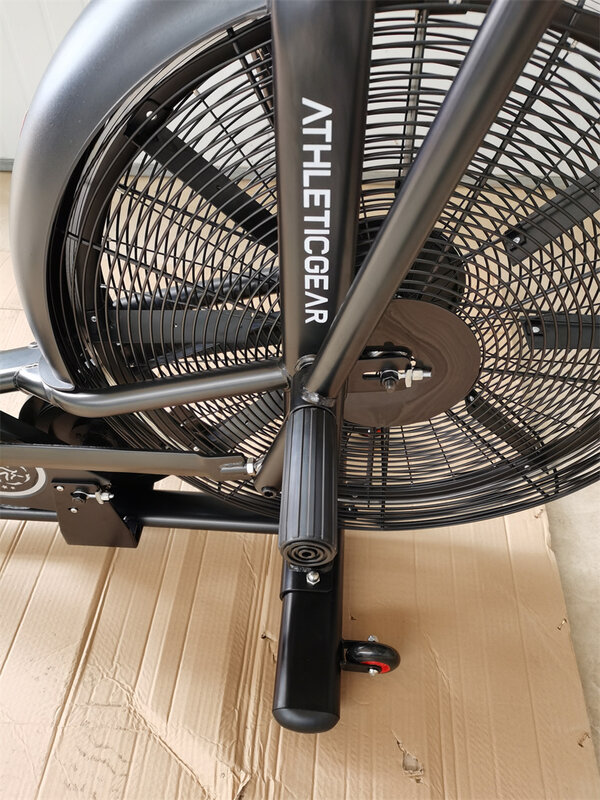 Titan Fitness Air Review Siège réglable, document client, 25cm, cycle de gym, vélo d'exercice pour la musculation