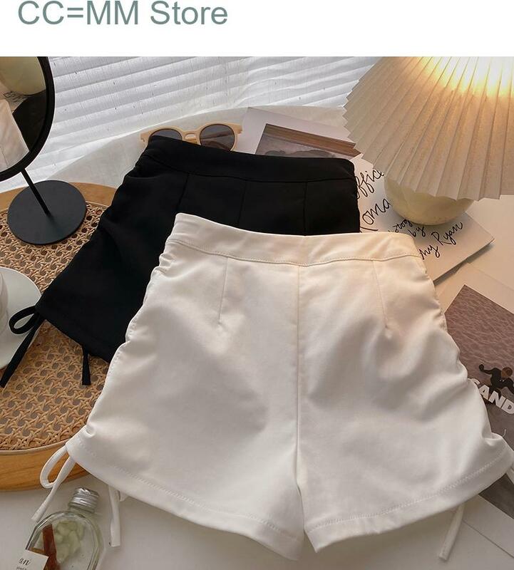 Celana pendek hitam putih wanita, bawahan berpinggang tinggi gaya Korea Shirring Chic kasual kaki lebar