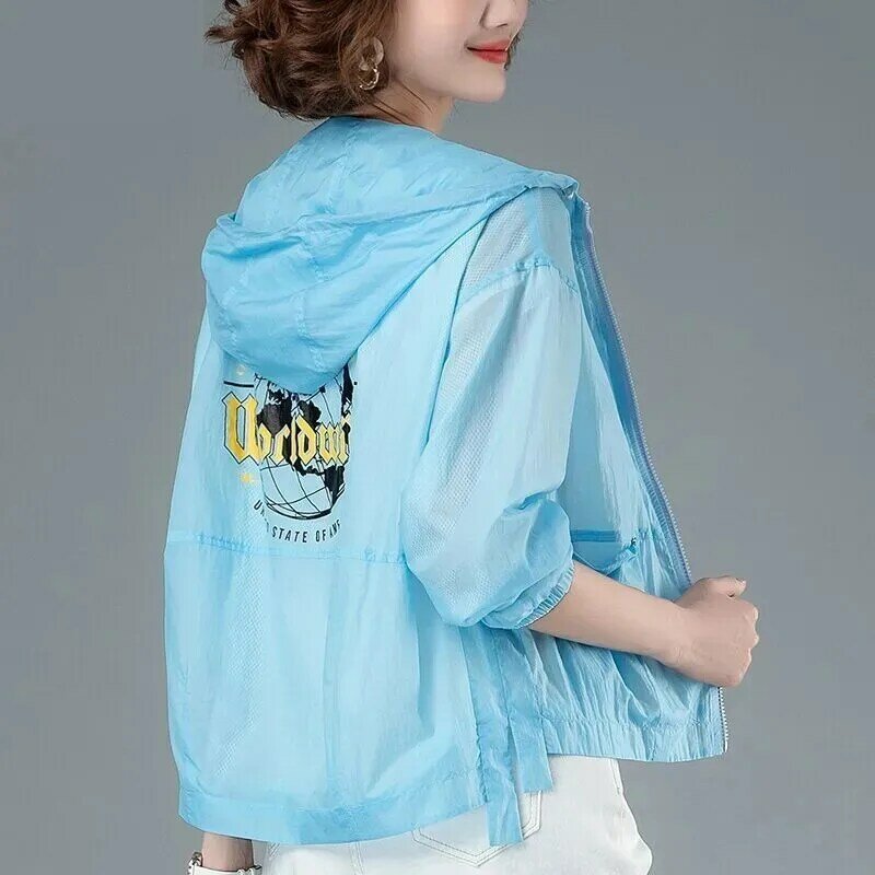 Jaqueta fina de proteção UV respirável feminina, roupa casual solta estampada, roupa de protetor solar, versão coreana do verão, 2024