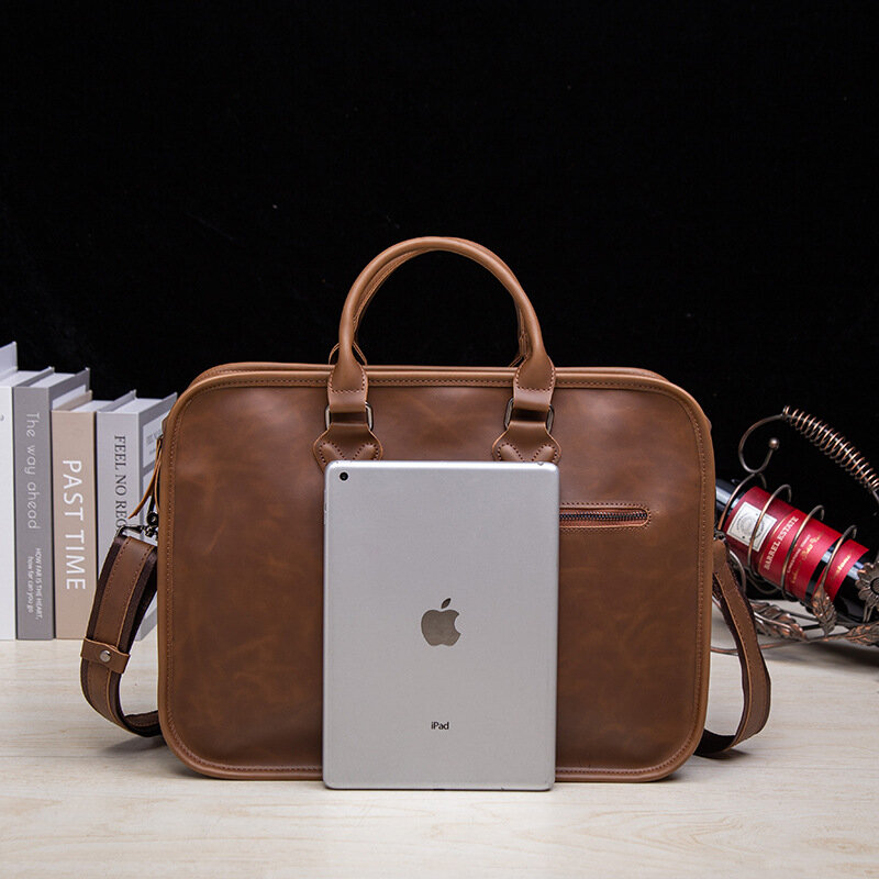 Men's Bag Retro Shaped Handbag Men's Briefcase Large Capacity Business Bag Single Shoulder Crossbody Computer Leisure Bag