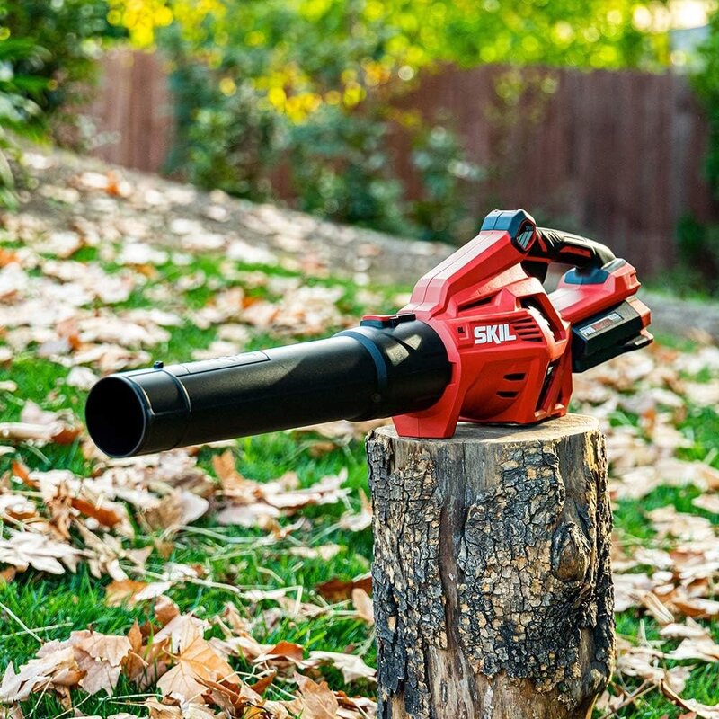 SKIL PWR CORE 40 Brushless 40V 530 CFM Cordless Leaf Blower Kit, Variable Speed with Power Boost, Includes 2.5Ah Battery
