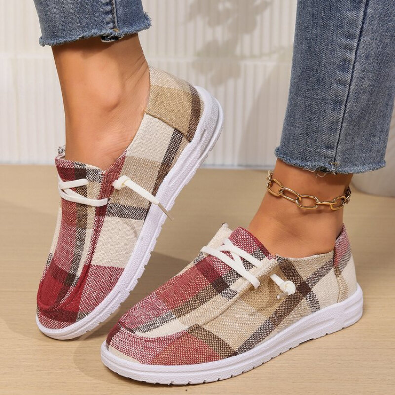 Women Flat Shoes 2024 Light Weight Slip-on Flat Sneakers Ladies Summer Breathable Cloth Loafers Design Espadrilles Luxury Shoes