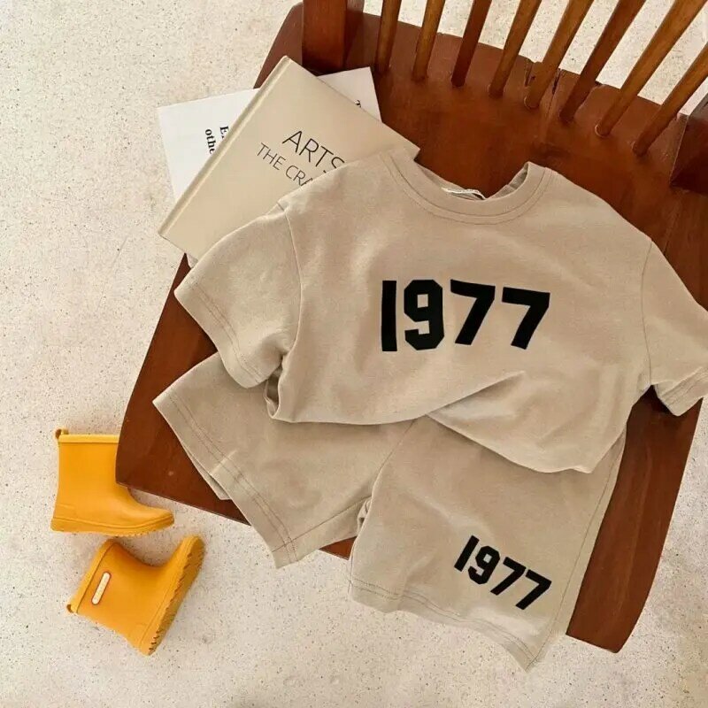Girls Summer Clothing Suit Children Short-Sleeved Shirt Shorts 2Pcs Sets Baby Loungewear Fashion Letter Outfits