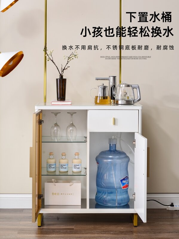 Macchina da tè per uso domestico automatico moderno leggero di lusso in legno massello di fascia alta 2023 Smart Water Dispenser armadio All-in-One