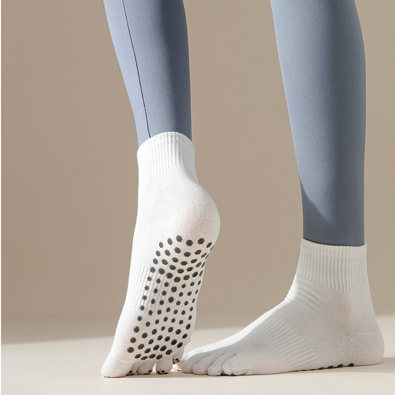 1 Paar Frauen Yoga Socken Silikon rutsch feste weiche Baumwolle Anti-Rutsch-Pilates Socke Ballett Tanz Damen Fitness Sport Fünf-Finger-Socke