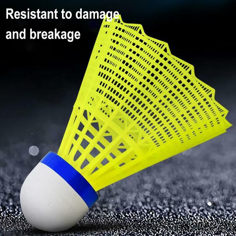 Bola Badminton plastik, bola Badminton nilon untuk latihan Kok portabel warna kuning putih