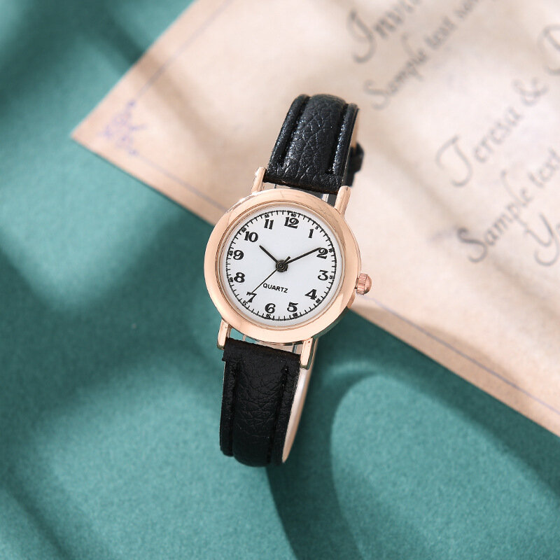 นาฬิกาคลาสสิกสำหรับผู้หญิงสายหนังนาฬิกาข้อมือควอตซ์เรียบง่ายพร้อมสายบาง
