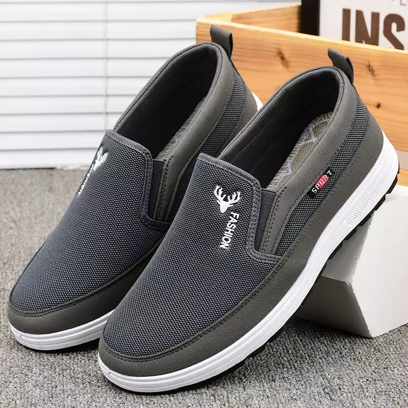 Men's Casual Sneakers Spring New Lightweight Male Tennis Shoes Men Sport Shoes Soft Mesh Outdoor Anti-Slip Casual man Shoes 2024