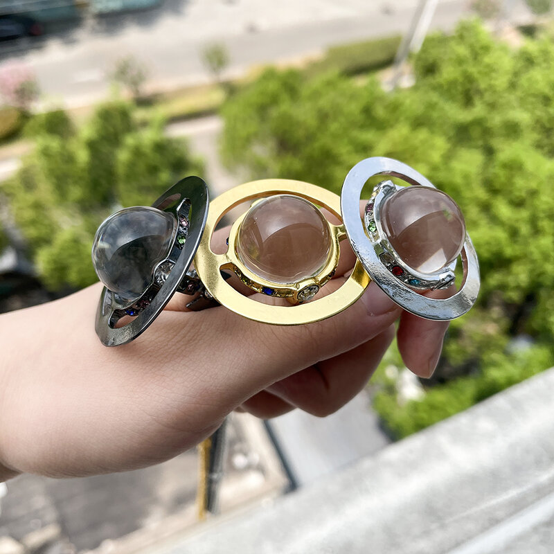 Mode Kristall Perle Planet Saturn Anhänger Halskette Nana Manga Cosplay Sammlung Halskette für Frauen Charms Schmuck Spielzeug Geschenk