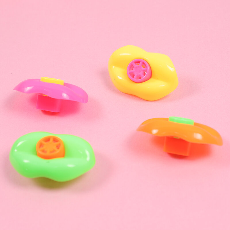 5/10Pcs Fun Mouth Modelling Whistle Birthday Party Favors Party Noisemakers For Children Funny Plastic Lip Whistles Kid Toy Gift