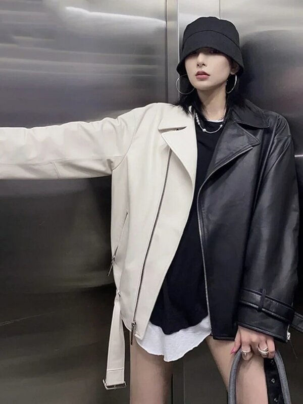 女性のための合成皮革のオートバイのジャケット,バイカーのコート,パッチワークの色,黒と白