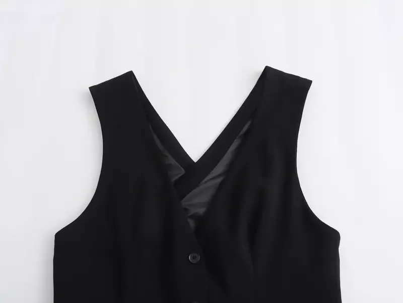 Women's 2024 New Fashion Back Cross Details Short Slim fit V Neck Vest Retro Sleeveless Button up Women's Tank Top Unique Top
