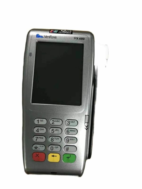 ใช้ VeriFone VX680 GPRS TERMINAL POS ช่องทางการชำระเงินด้วยบัตร