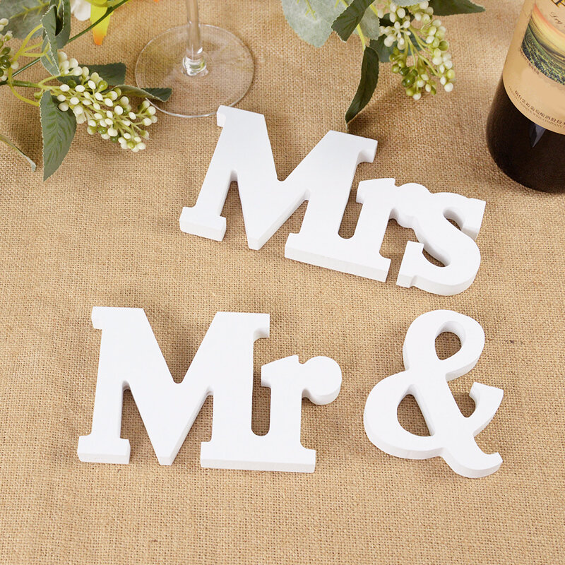3Pcs/set Mr & Mrs White Letter Wooden Sign for Rustic Wedding Decoration Favor Married Party Table Ornaments Photo Props Gift