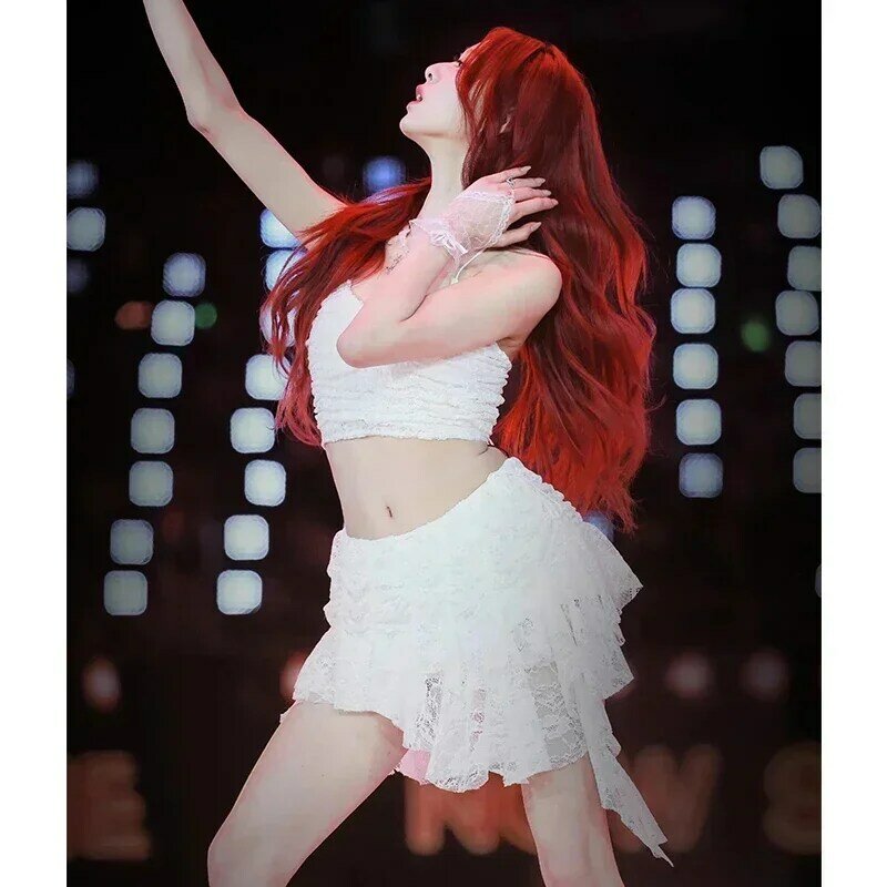 Kpop koreanische Sänger Konzert Jazz Tanz kleidung y2k weiße Ernte Tops Spitze unregelmäßigen Rock sexy Performance tragen Club Bühne Kostüm