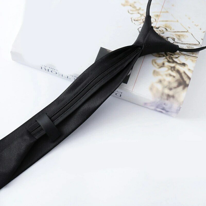 Cravate noire Preppy coréen pour hommes femmes, avec fermeture éclair réglable, pré-nouée, couleur unie, étroite,