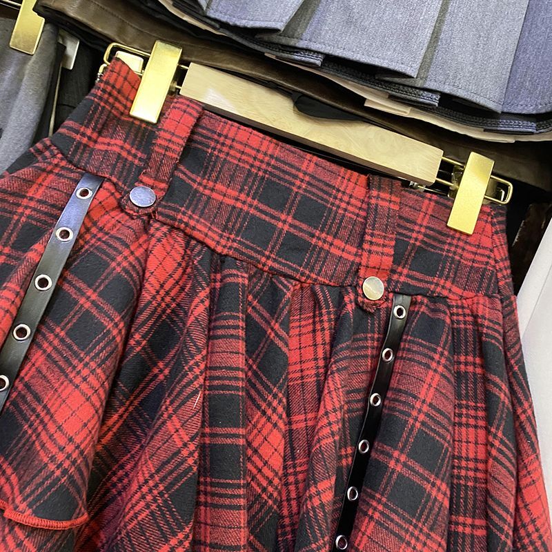 Minifalda plisada de estilo Punk Y2K para mujer, falda a cuadros Irregular, cintura alta, moda de primavera y verano