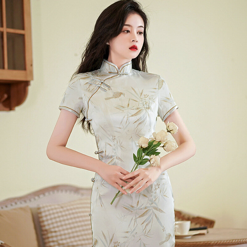 Платье с принтом в традиционном китайском стиле