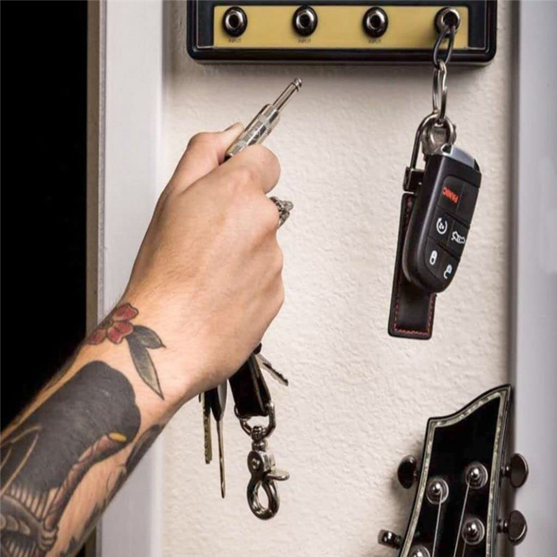 8Pcs Guitar Plug Keychain,Guitar Plug Keyring,For Marshall Key Holder Wall Mounted 12Cm/4.7Inch, 6.35Mm Audio Plug