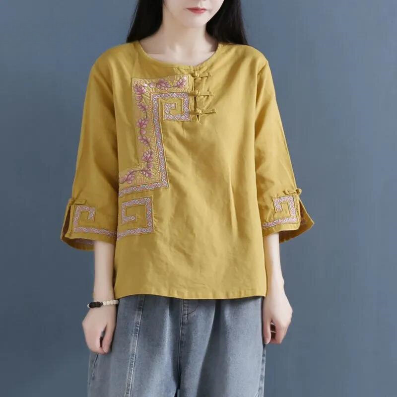 Miiiix เสื้อเชิ้ตผ้าลินินมีกระดุมสไตล์วินเทจสำหรับผู้หญิง, เสื้อปักคอกลมสไตล์จีนสำหรับฤดูใบไม้ผลิ/ฤดูร้อน2024