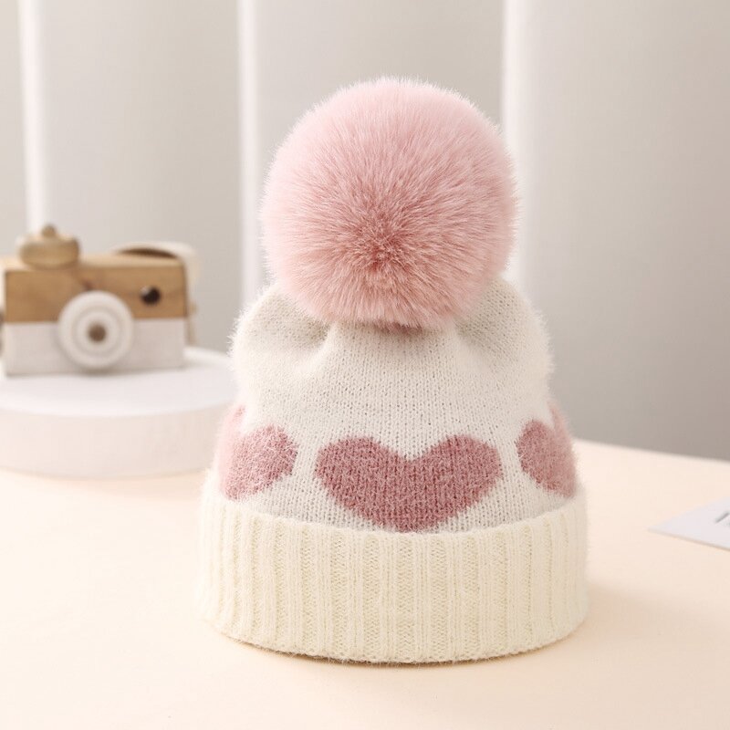 Двухслойная Утепленная зимняя шапка для маленьких девочек, милая плюшевая пушистая вязаная шапка с рисунком сердечек, теплая шапка для больницы, детская шапка для холодной погоды