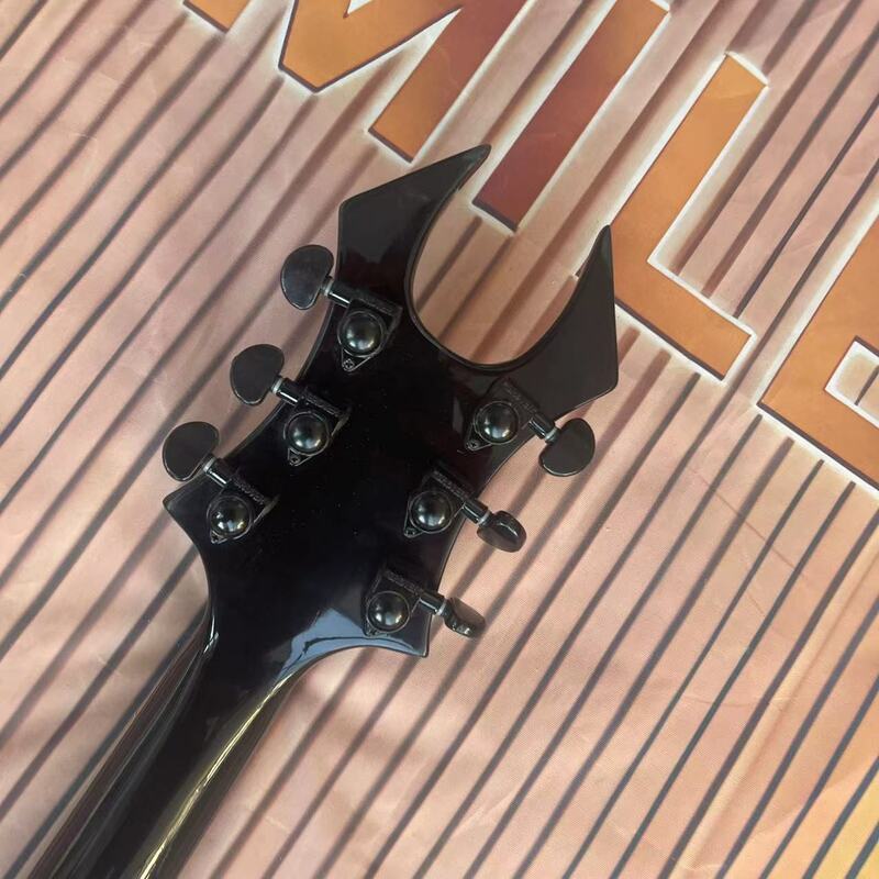 B. 6-strunowa gitara elektryczna w stylu C, black body, róża gryf drewniany, drewno klonowe ścieżka, prawdziwe zdjęcia fabryczne, mogą być wysyłane