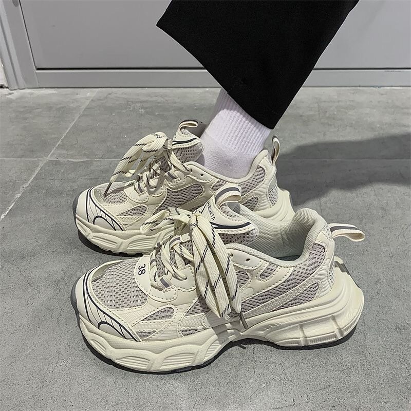 Zapatos versátiles de moda para hombre y mujer, calzado informal de suela gruesa, Color sólido, novedad de verano, 2024