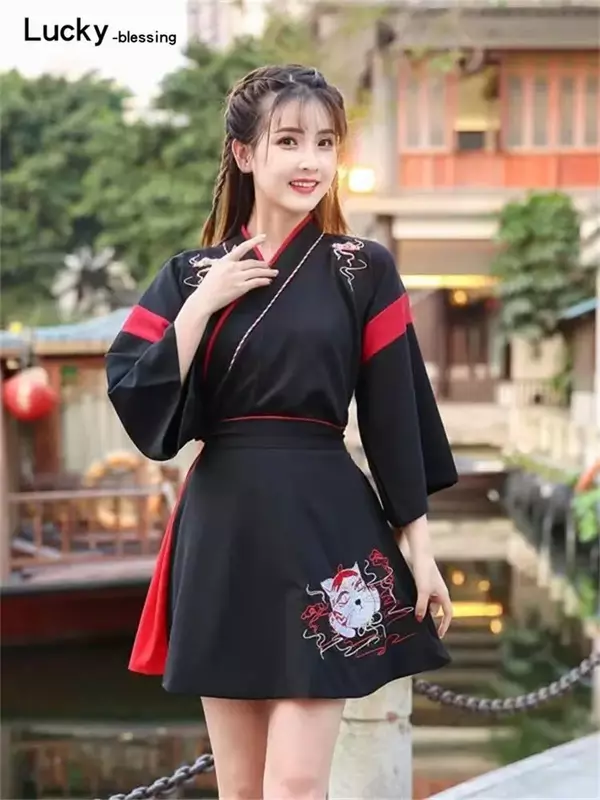 Robe Kimono japonaise pour femme, jupe brodée de chat noir et blanc, vêtements Vintage asiatiques, costume harajuku de Cosplay Anime de fête du Yukat