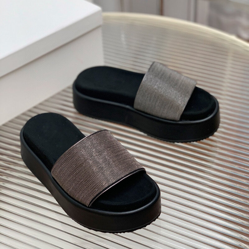 Plataforma do couro genuíno deslizadores, chinelos confortáveis do verão