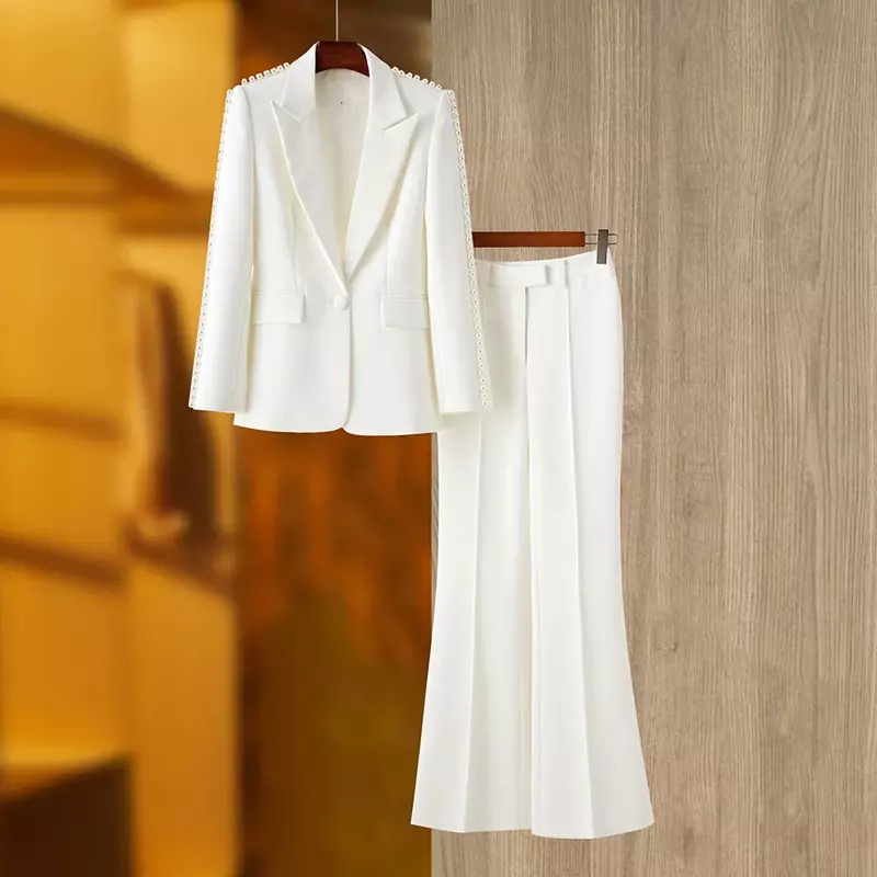 Женский офисный костюм из двух предметов, белый жакет с жемчужинами и расклешенные брюки, официальная одежда для работы, пиджак на одной пуговице, платье для выпускного вечера